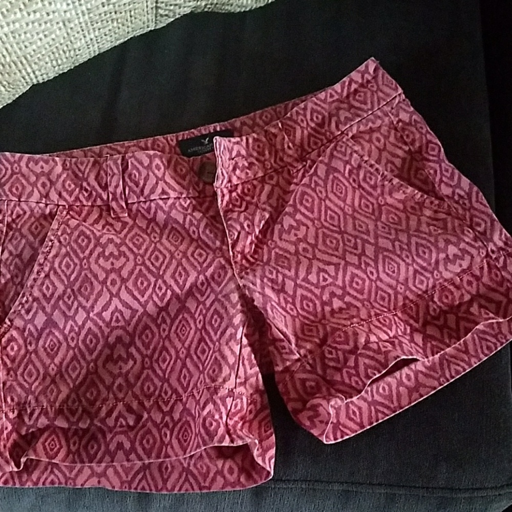 Midi-Stretch Shorts